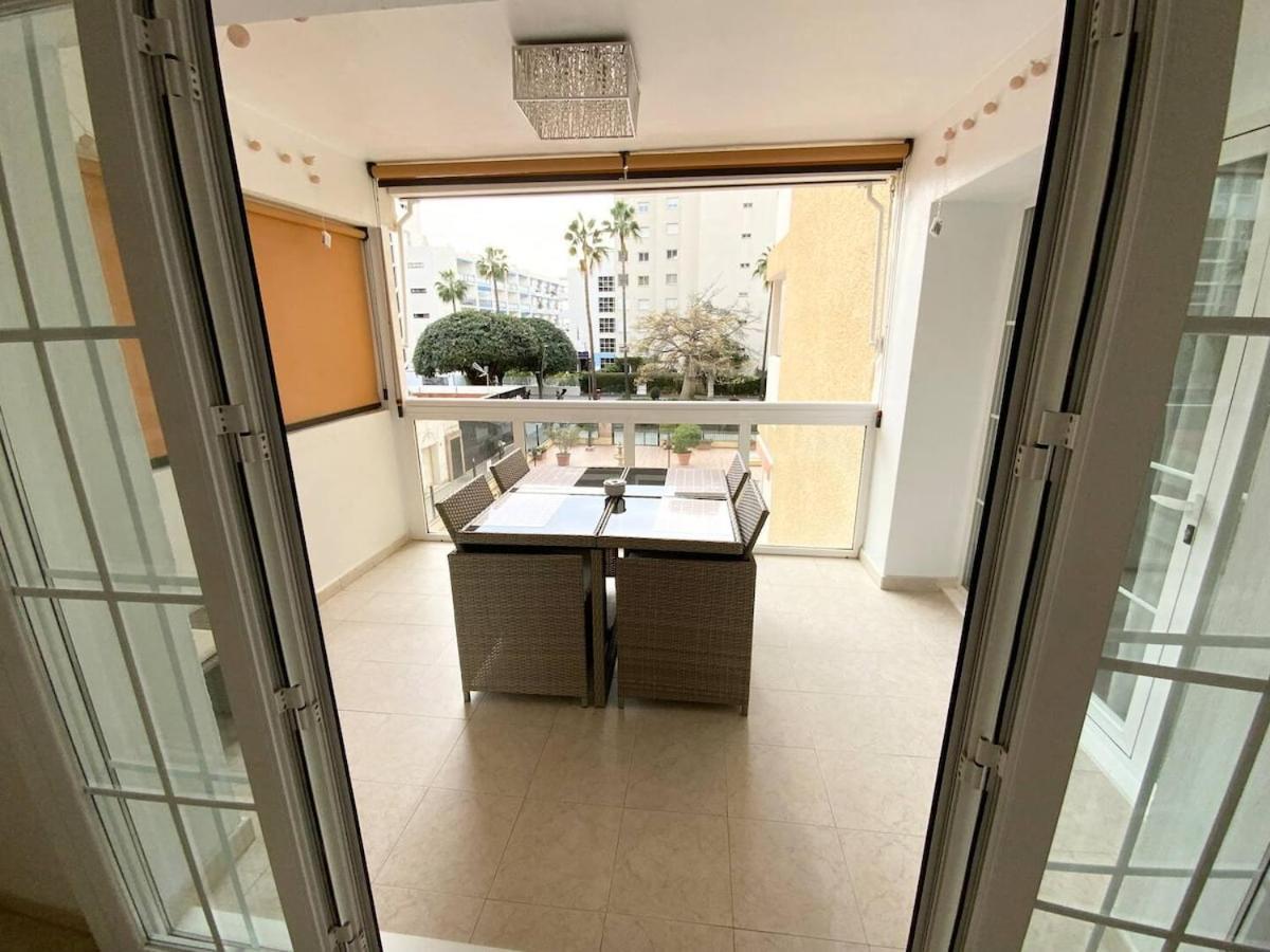 Beachside - 1 Min Walk To Apartment *