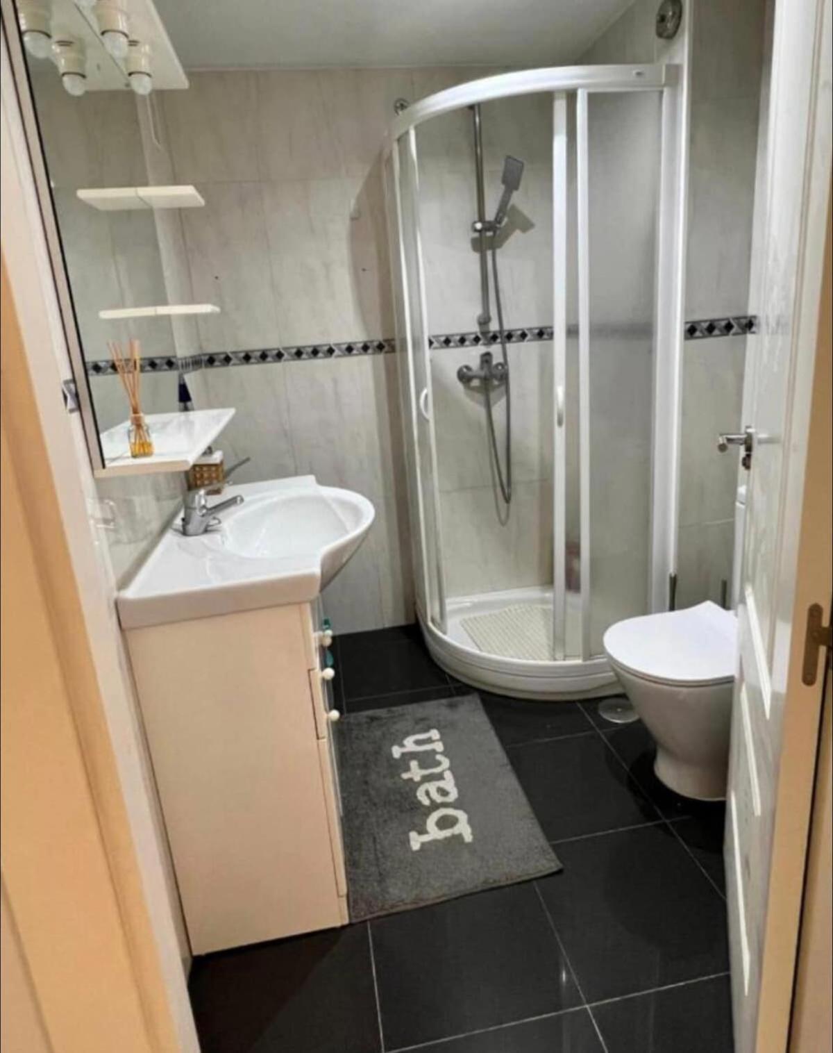 Appartamento Beachside - 1 Min Walk To