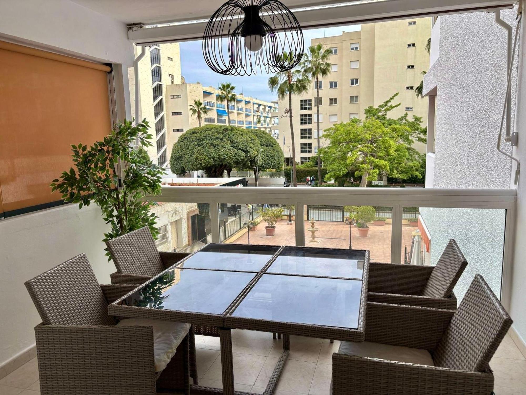 Beachside - 1 Min Walk To Marbella